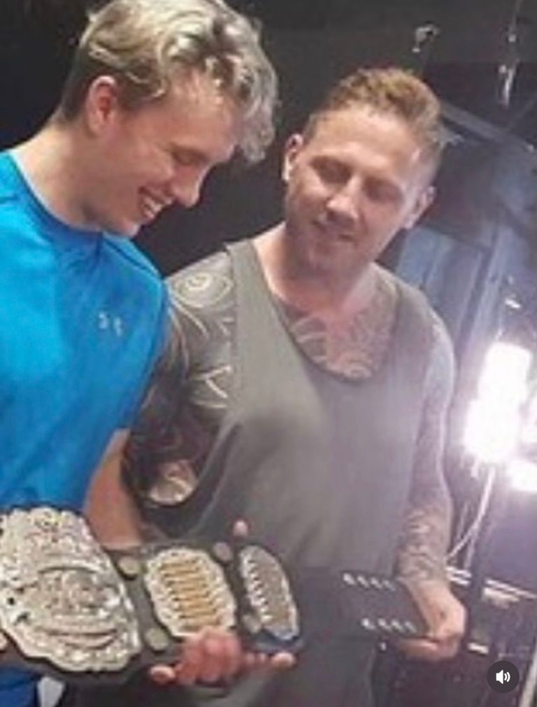 Will-Ospreay-IWGP-Heavyweight-Champion-Greg-Burridge
